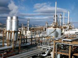 Iran, Shell to sign deal for petrochemical co-op